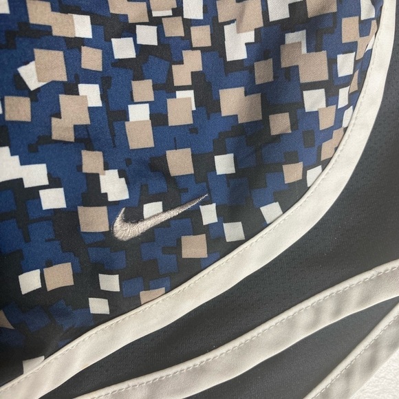 Nike Dri Fit With Built In Briefs Sz Med - Picture 3 of 9